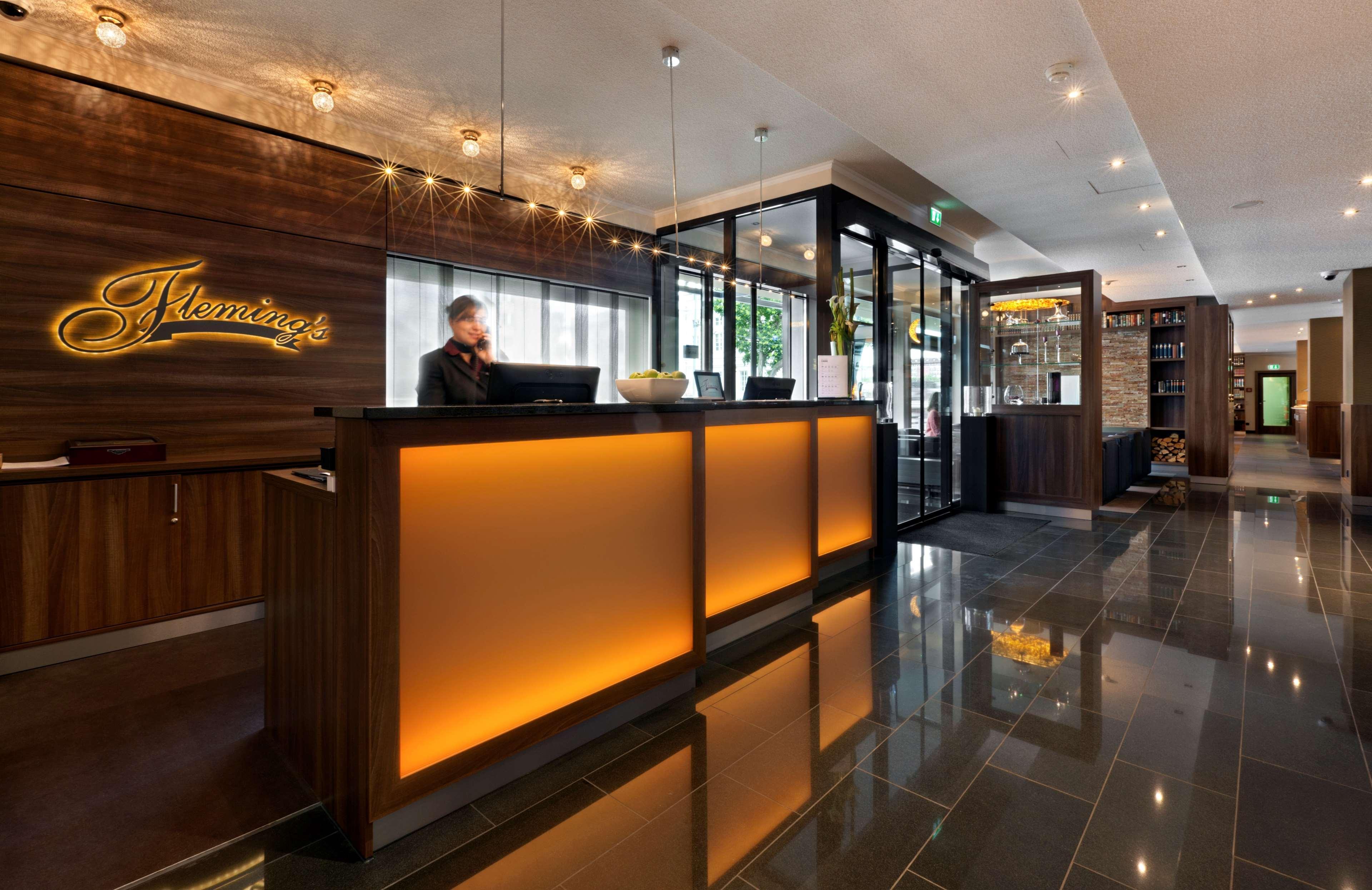 Flemings Frankfurt Main-riverside 4*
