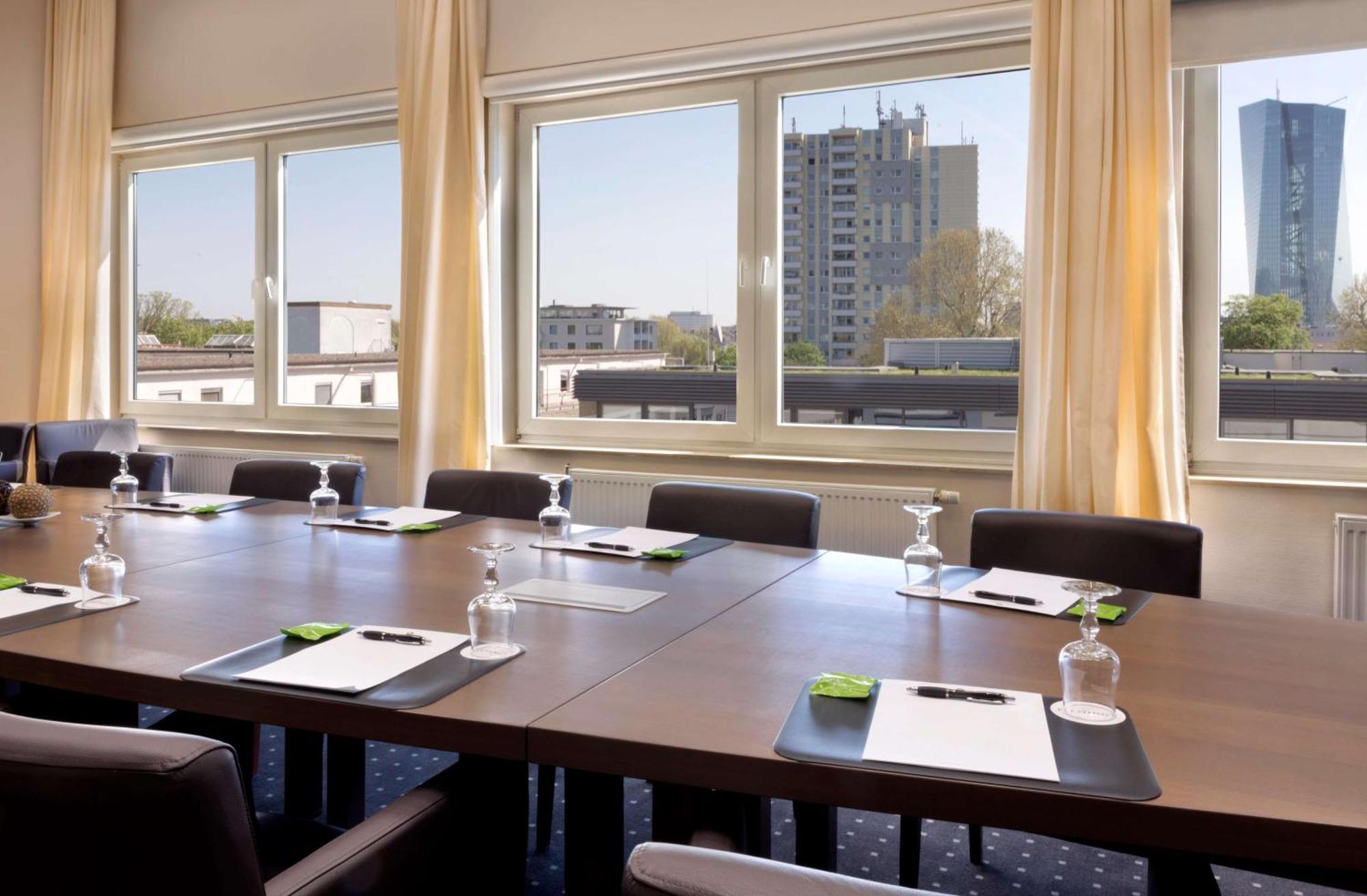 Flemings Frankfurt Main-riverside Отель Франкфурт-на-Майне
