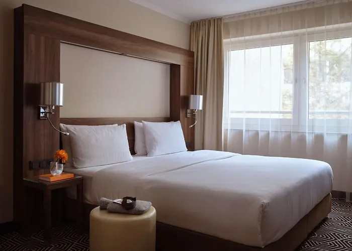 Fleming\'s Hotel Main-Riverside